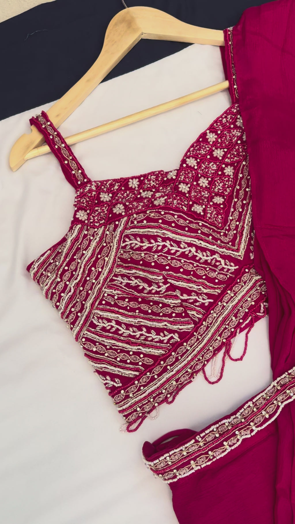 Indo-Western Style One Minute Saree Georgette Fabric Sleeve Less Blouse, unattached sleeves and comes with waist belt